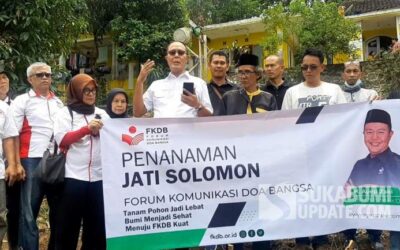 Ayep Zaki Tanam Pohon Jati Solomon di Bantargadung Sukabumi