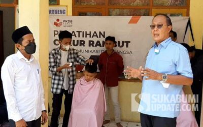 Ayep Zaki Tinjau Pelaksanaan Program Pelatihan FKDB di Sukabumi